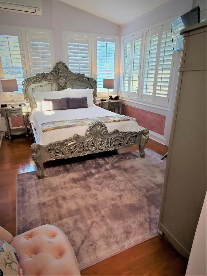 Small Queen Room,1105976637:JPEG