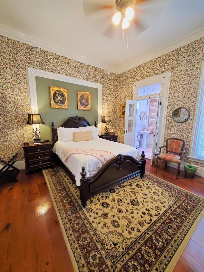 Queen Room,1105989375:JPEG