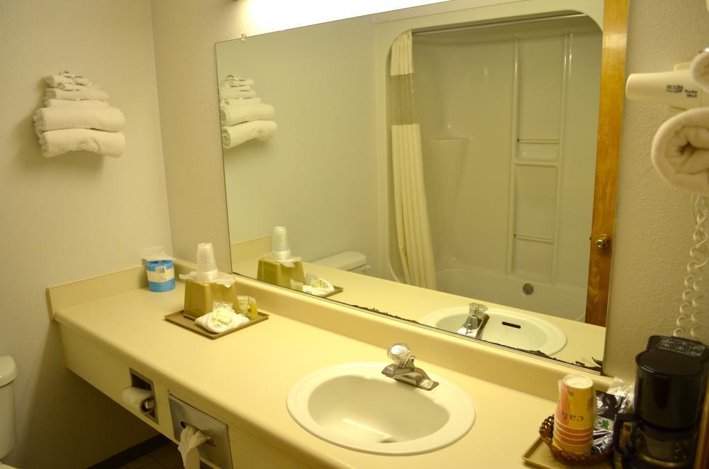 Two-Bedroom Apartment,120899616:JPEG