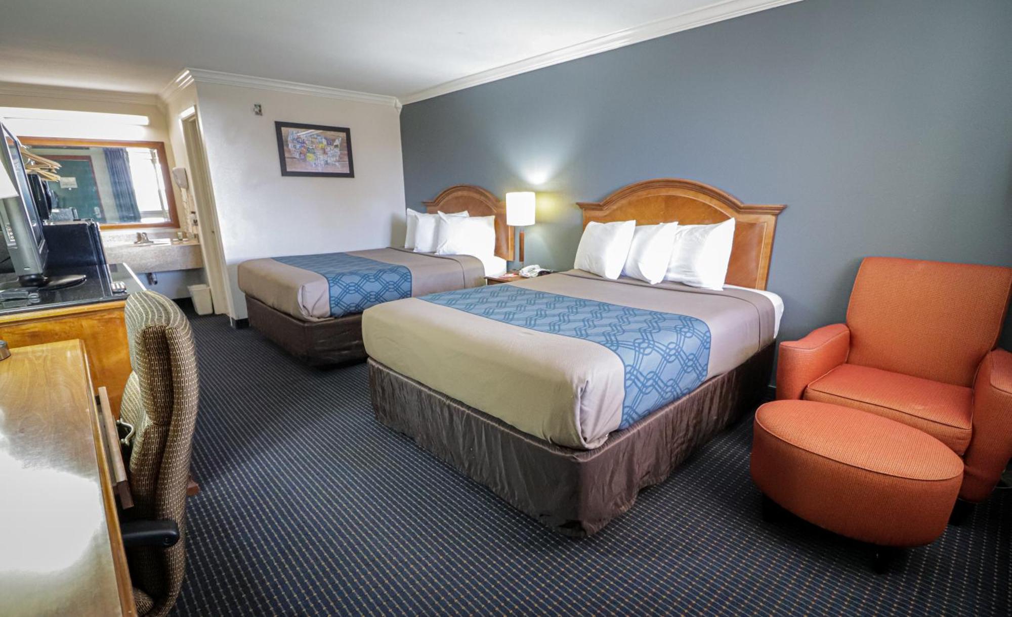 Queen Room with Two Queen Beds