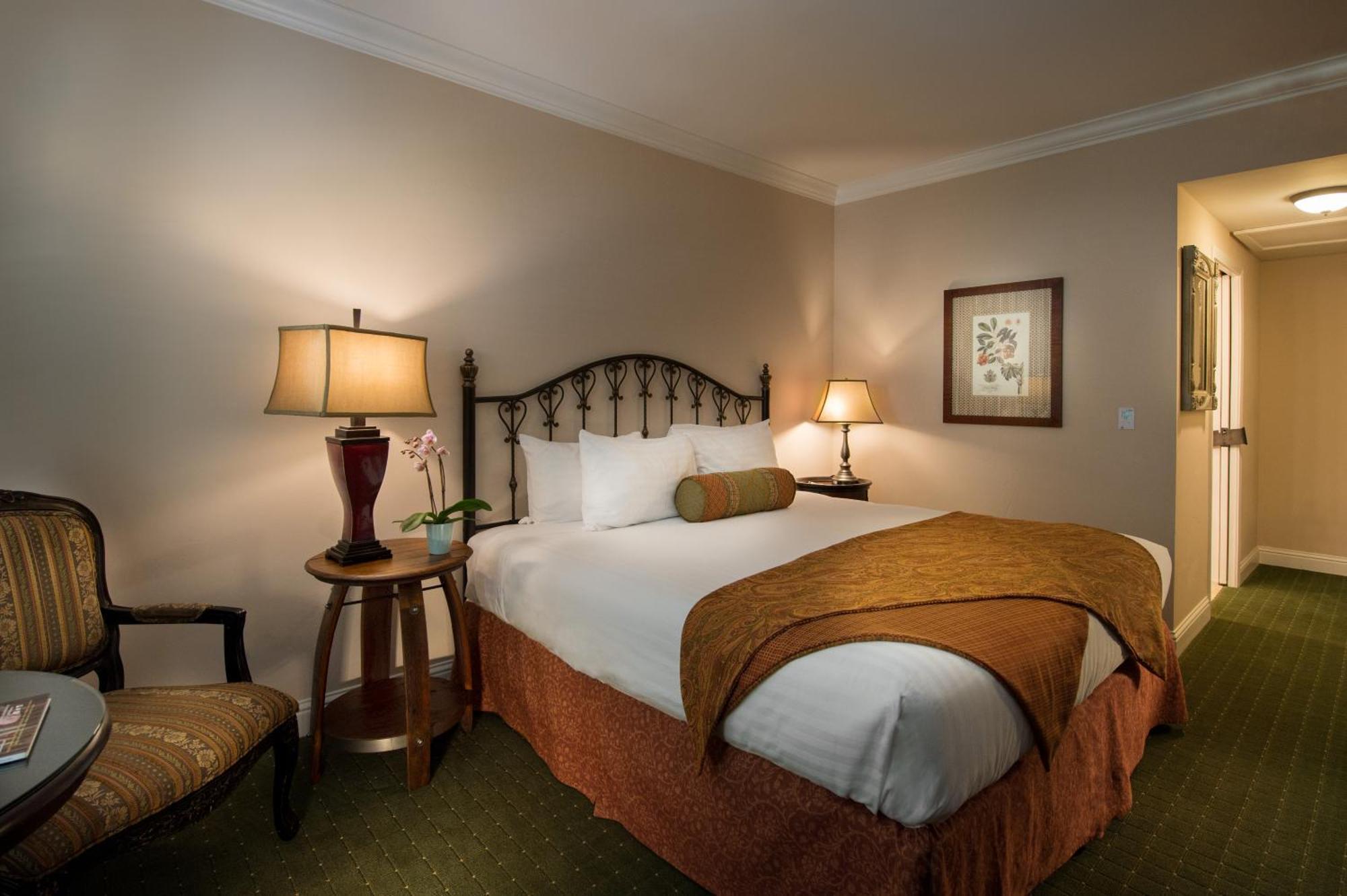 Deluxe King Room,1210863976:JPEG