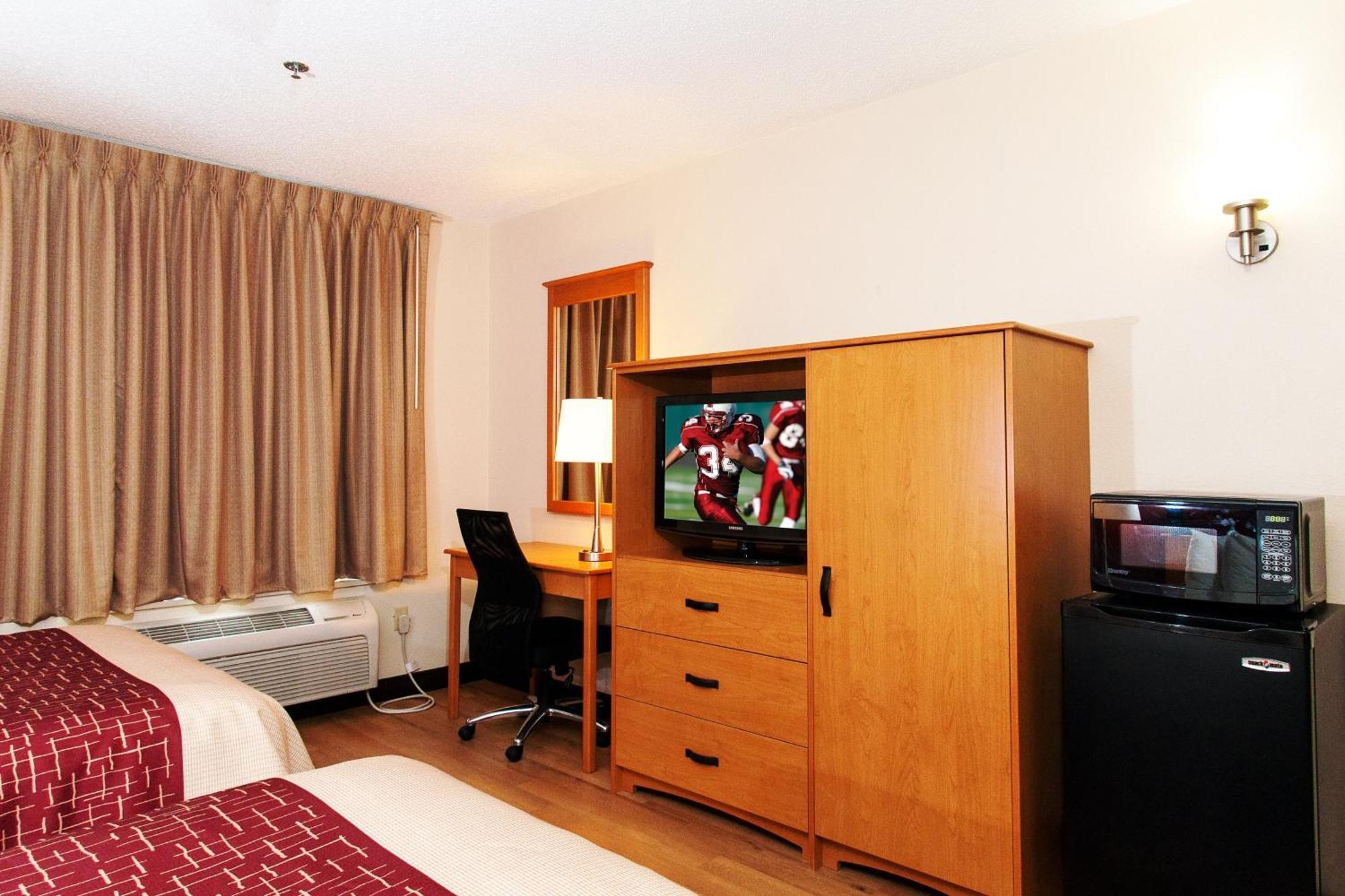 Deluxe Room with Two Double Beds Non-Smoking