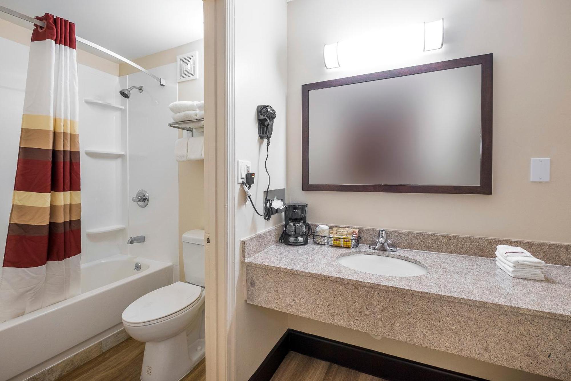 Standard King Room Smoking,1218193183:JPEG