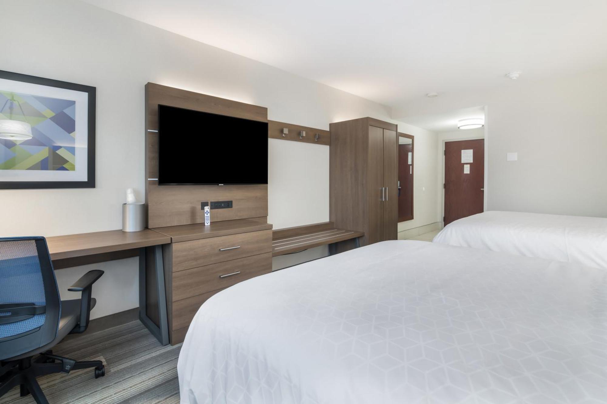 Standard Room Two Queen Beds,1281161641:JPEG