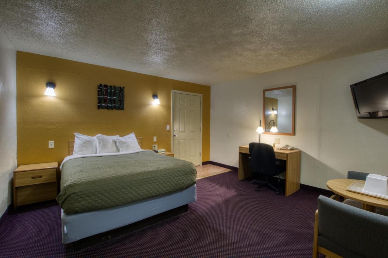 King Room,1225257509:JPEG