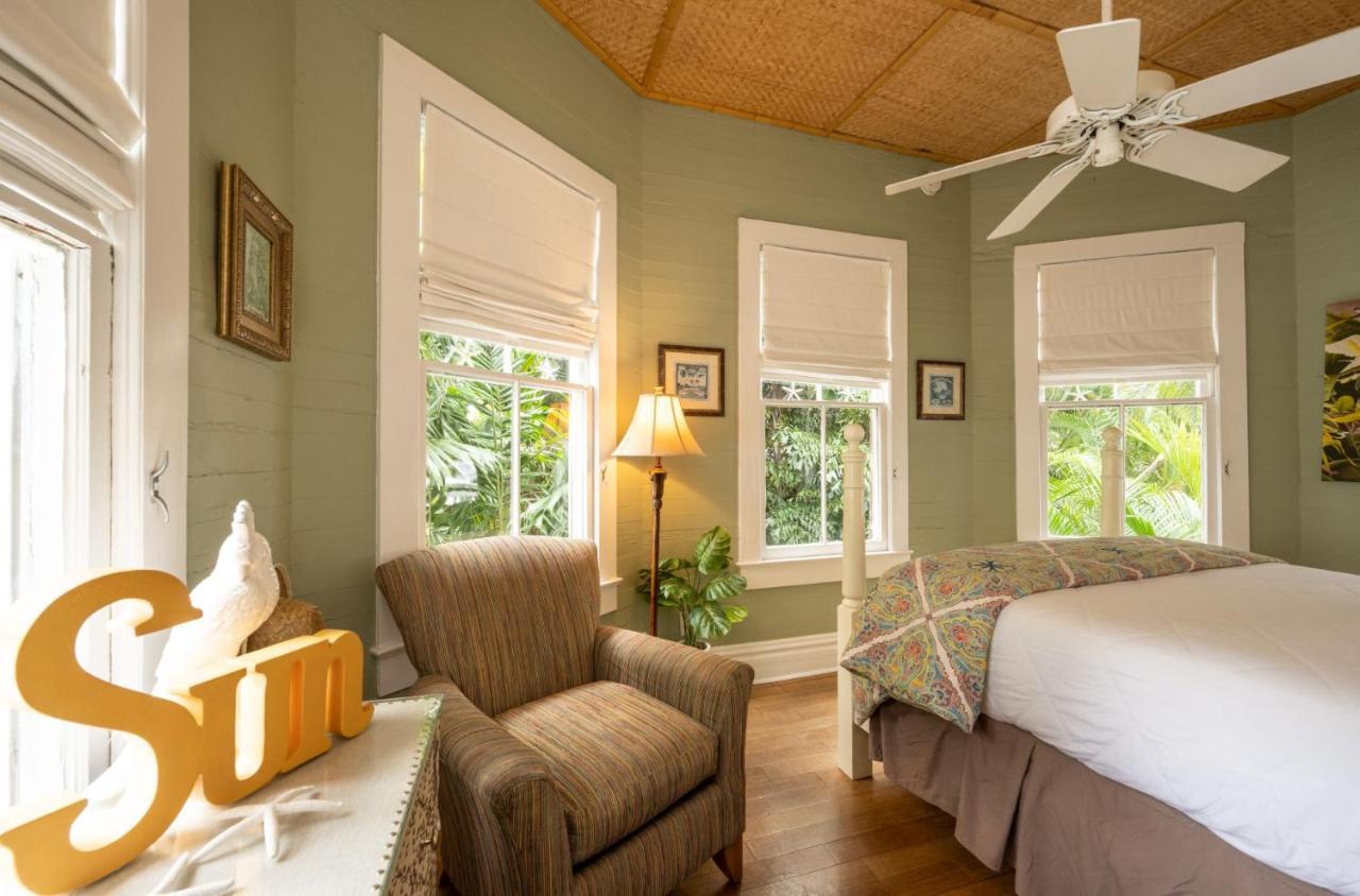 SunRoom,1234188203:JPEG
