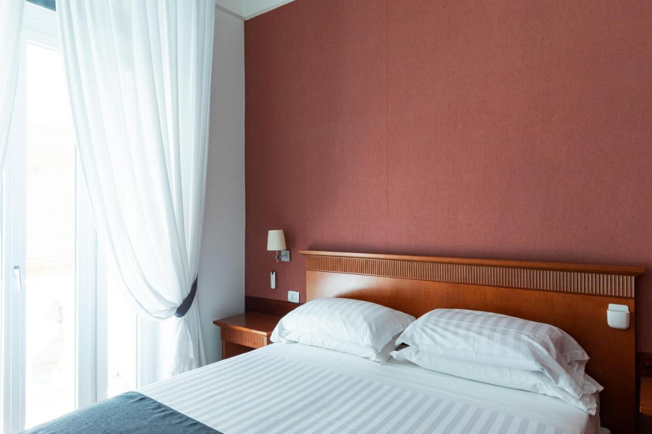 Superior Double Room with Side Sea View,1257974653:JPEG