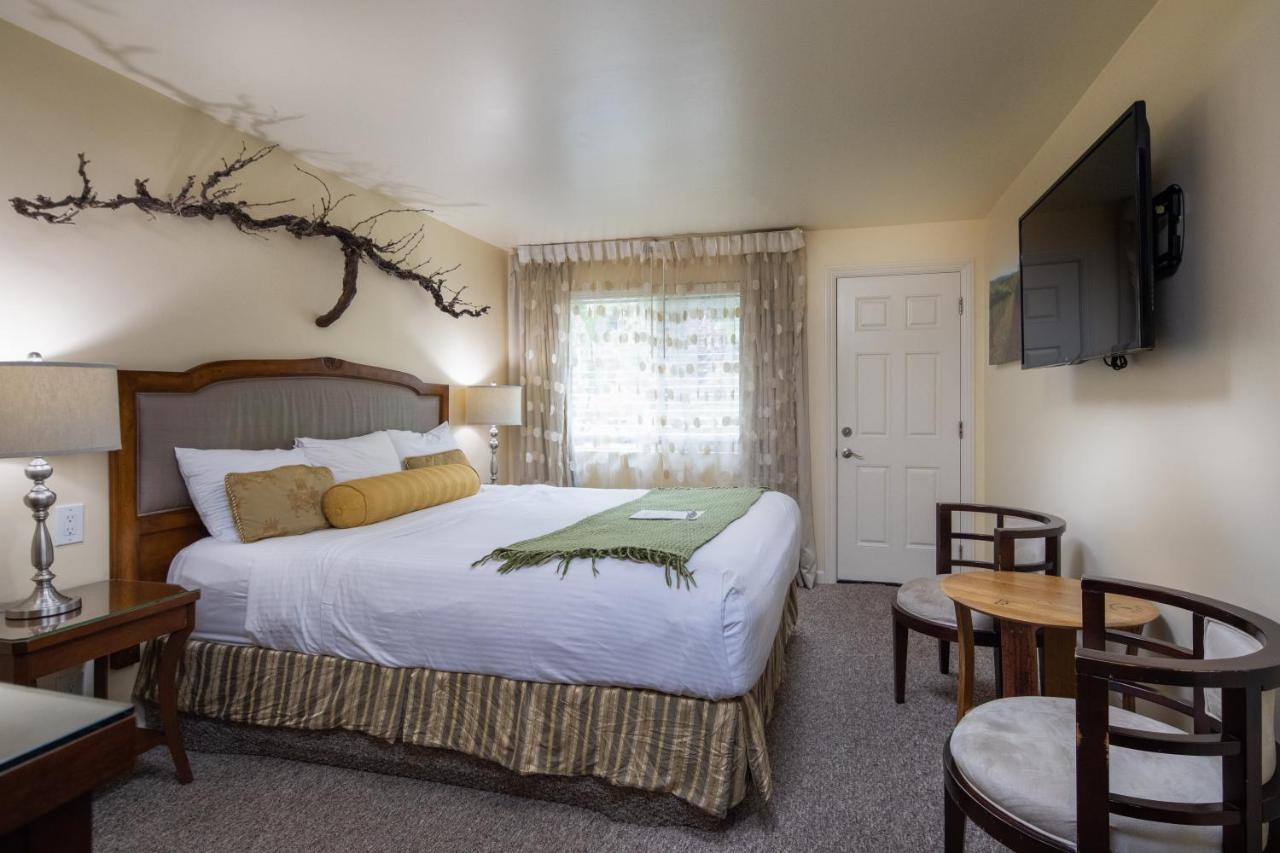 King Room with Garden View