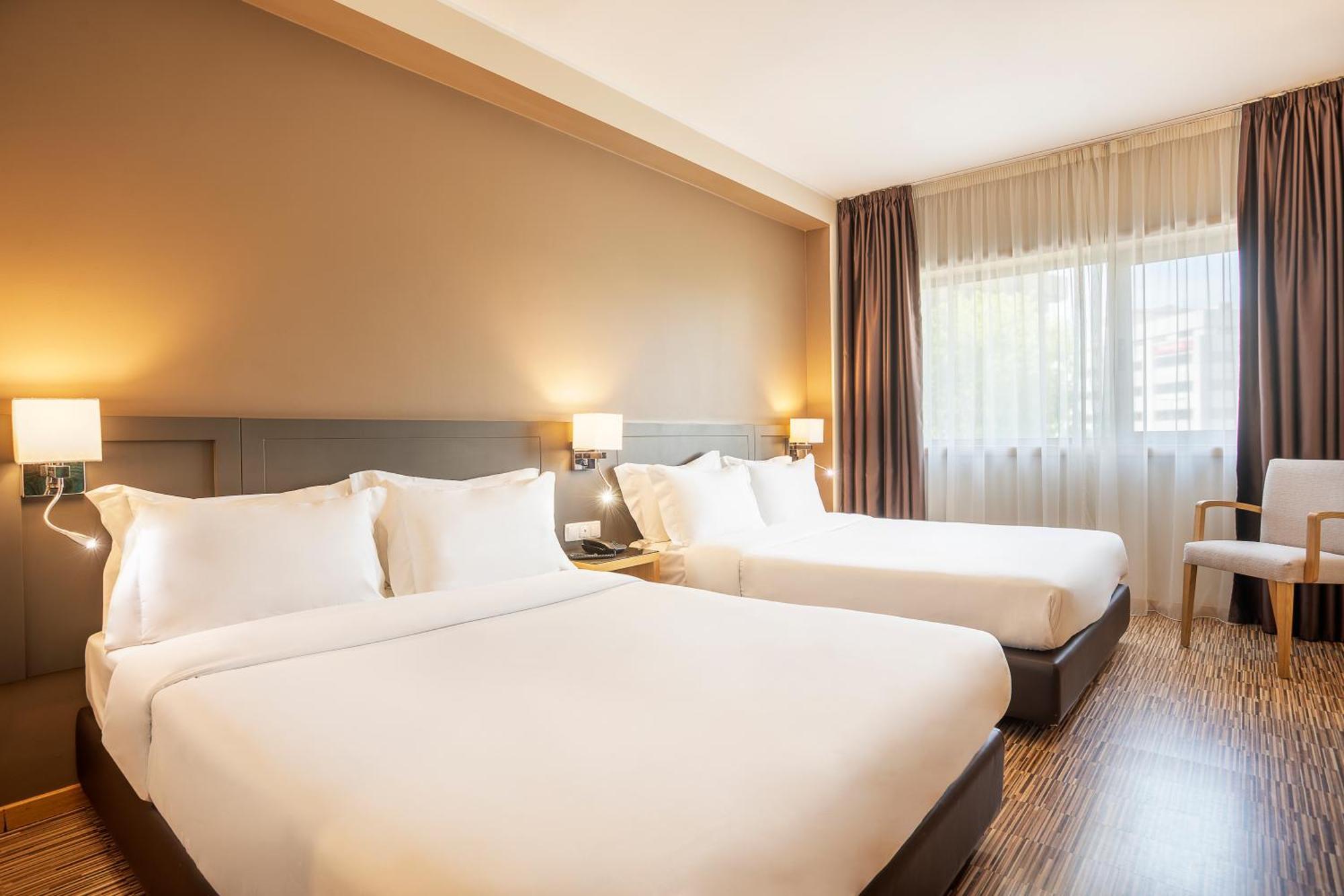 Twin Plus Room (3 Adults),1274414596:JPEG