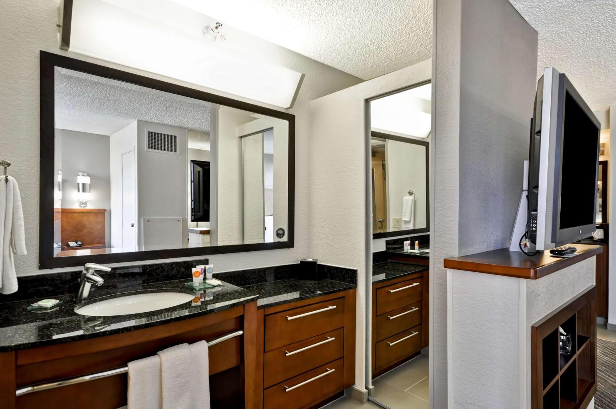 King Room with Sofa Bed - High Floor,1275522616:JPEG