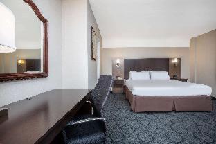 King Room - Non-Smoking