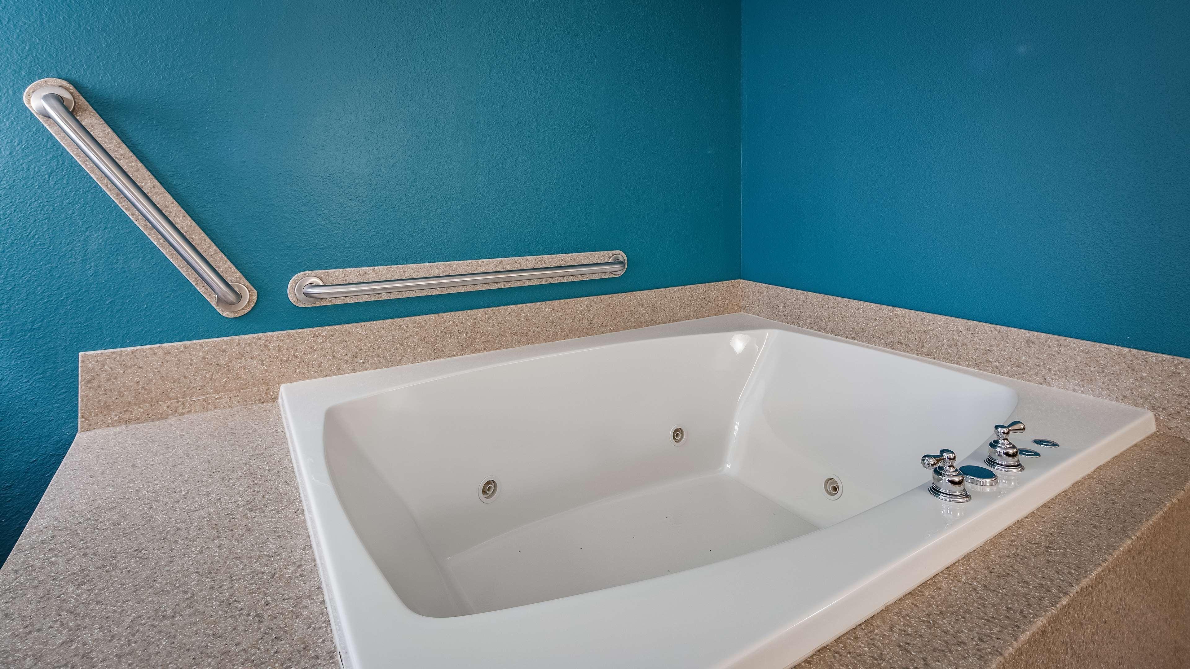 Standard King Room,1282146067:JPEG