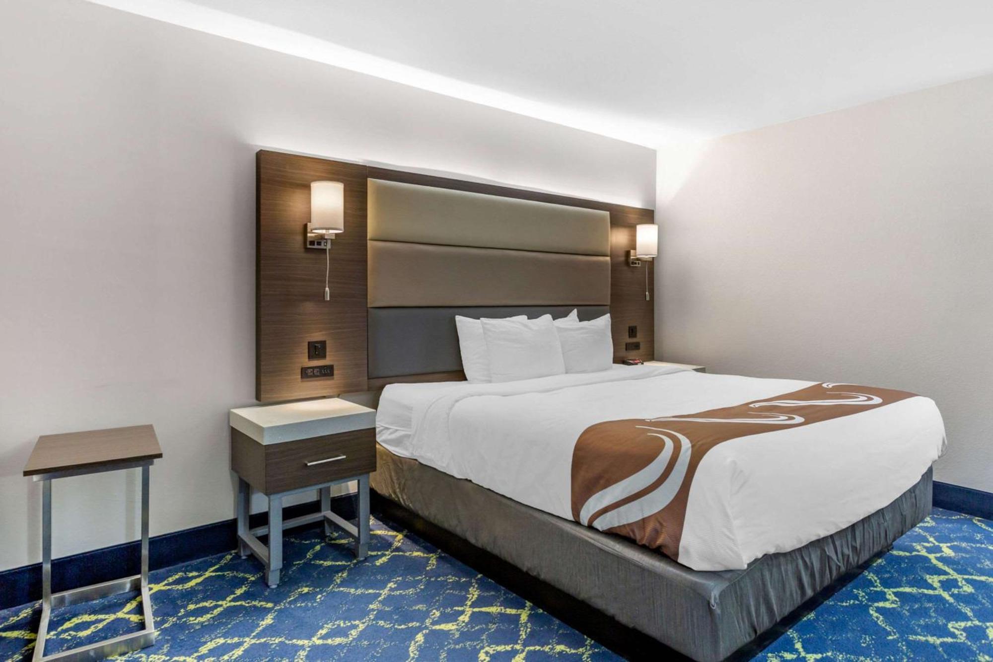 King Room - Non-Smoking,1282546534:JPEG