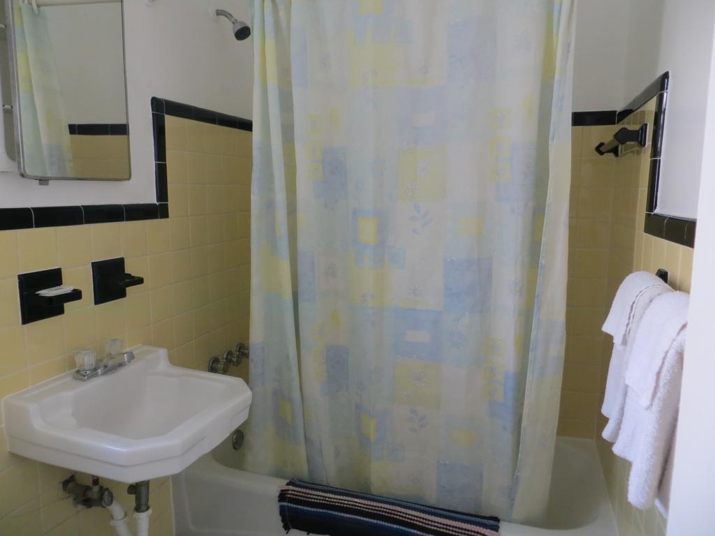 King Room - Smoking,213543605:JPEG