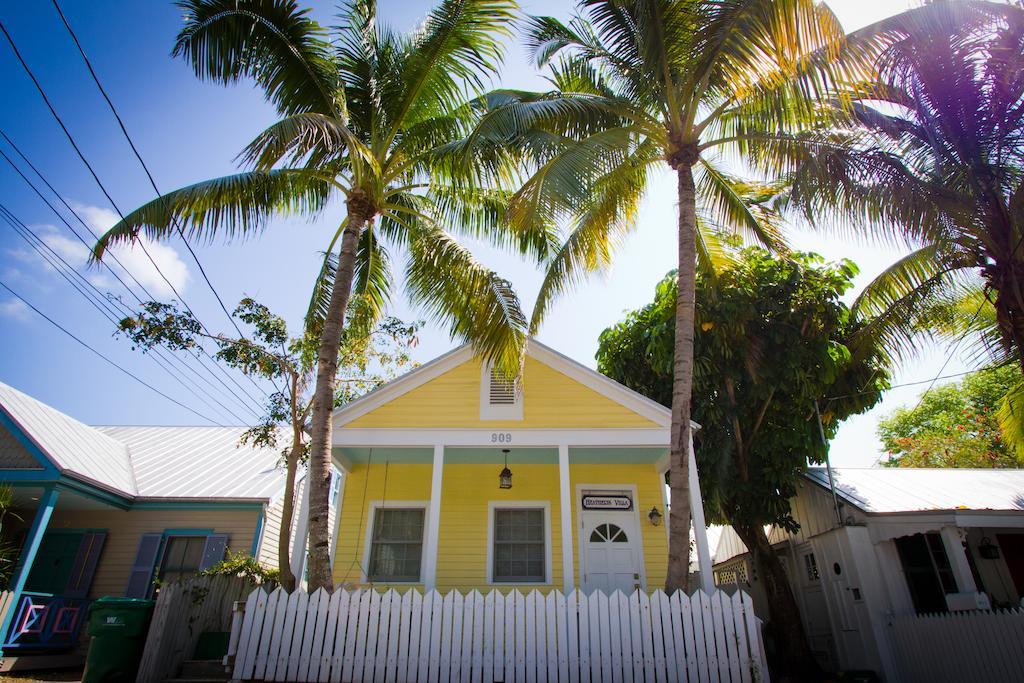 One-Bedroom Cottage,377174098:JPEG
