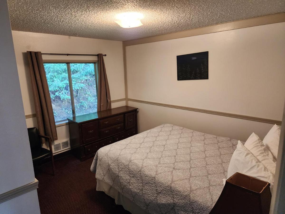 Spacious Suite on the Coast A,1340251217:JPEG