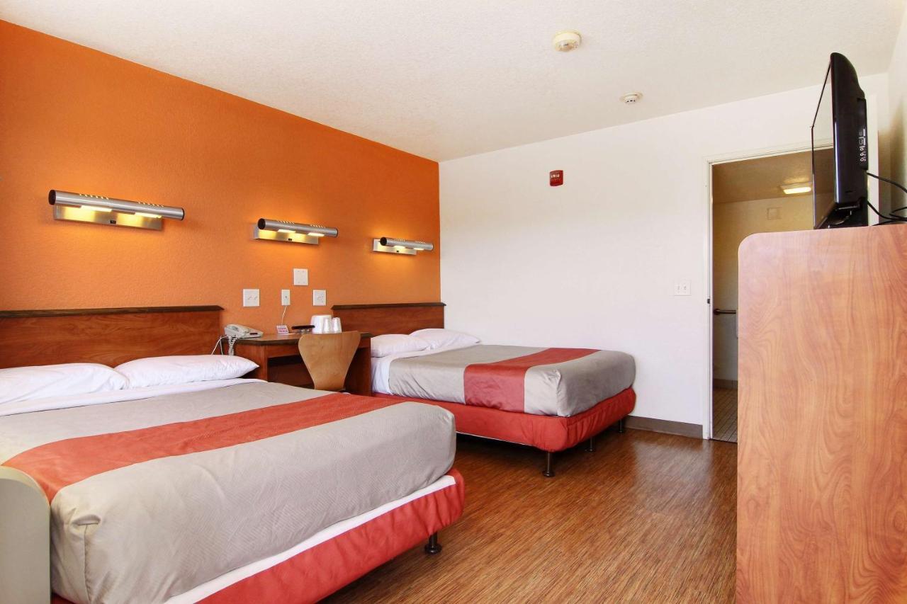 Quadruple Room,1362374225:JPEG