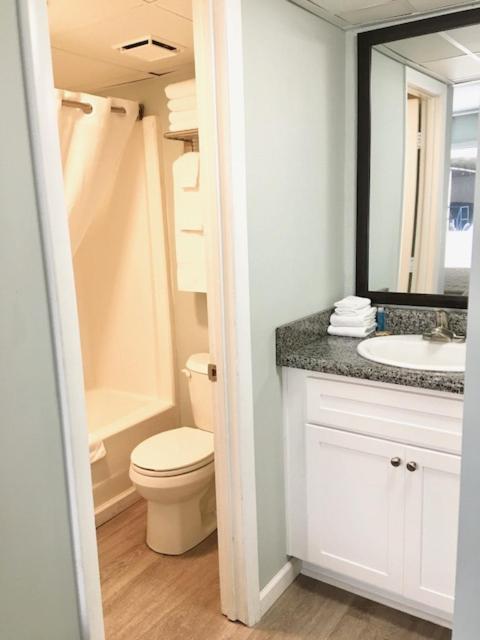 Side View Double Queen Room