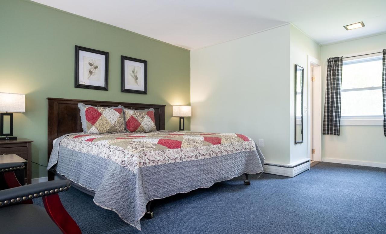 Deluxe King Room,1413217913:JPEG