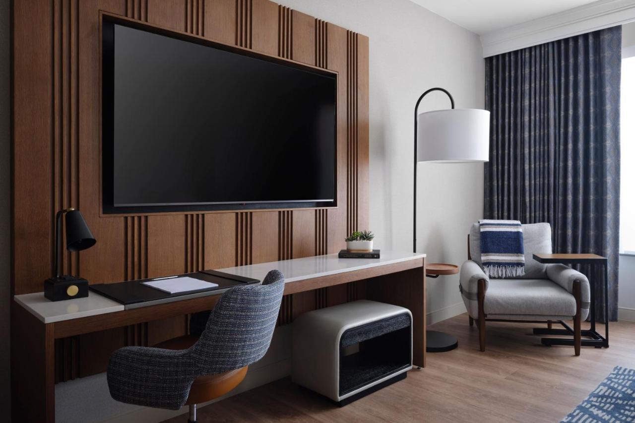 Guest Room with Two Double Beds