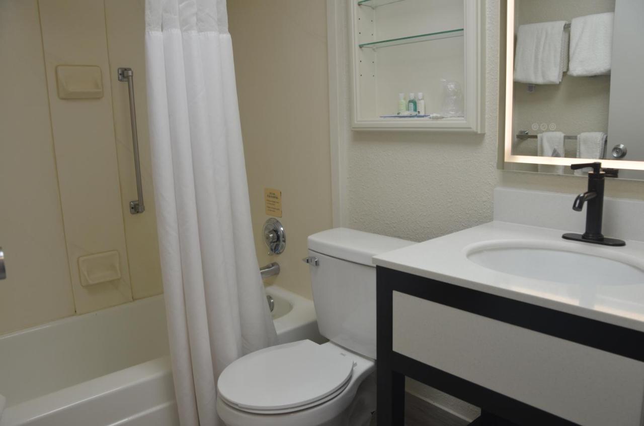 Room with Two Double Beds - Non-Smoking,1651180372:JPEG