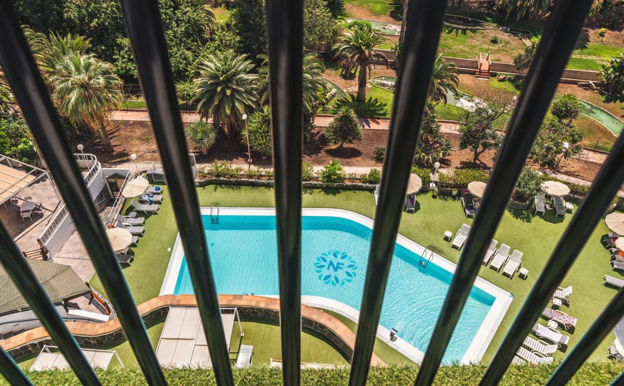 Studio with Balcony,1528316962:JPEG