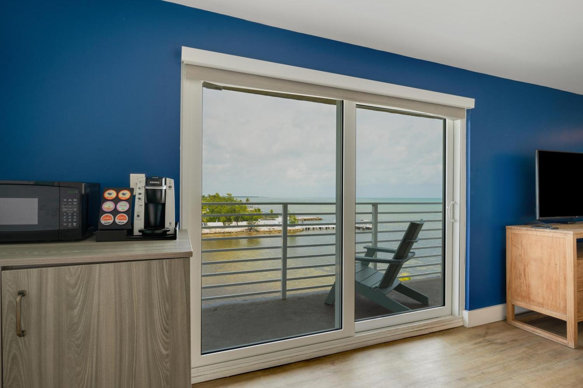 King Room Ocean View,1528474657:JPEG