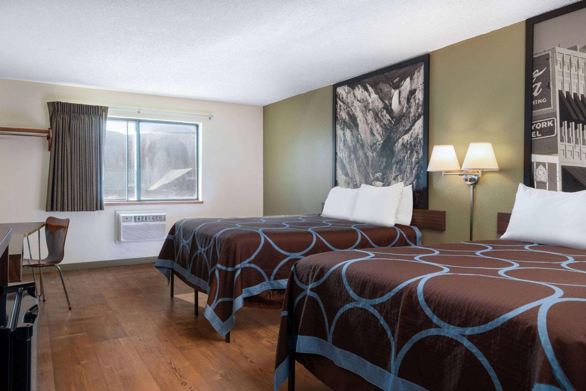 Deluxe Double Room Two Double Beds Non-Smoking