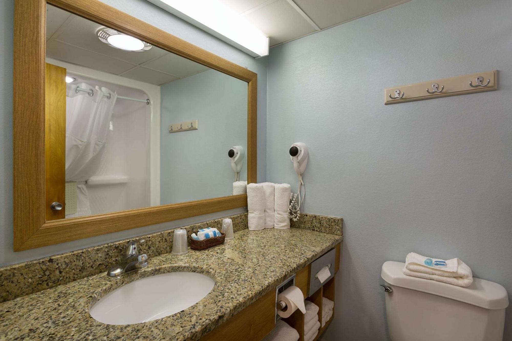 Double Suite with Two Double Beds and Sofa Bed, Ocean Front and Full Kitchen - Non-Smoking,1541602438:JPEG