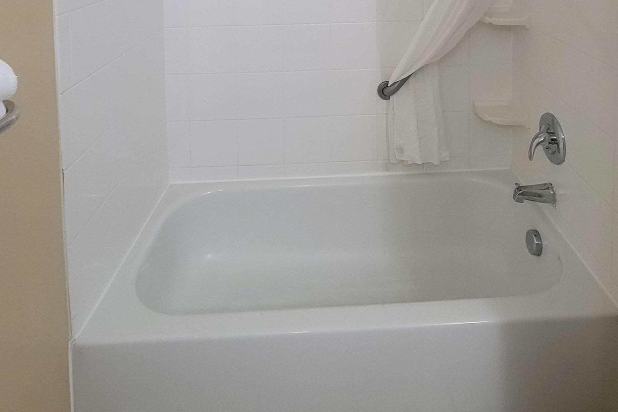 Premium King Room,1678648024:JPEG