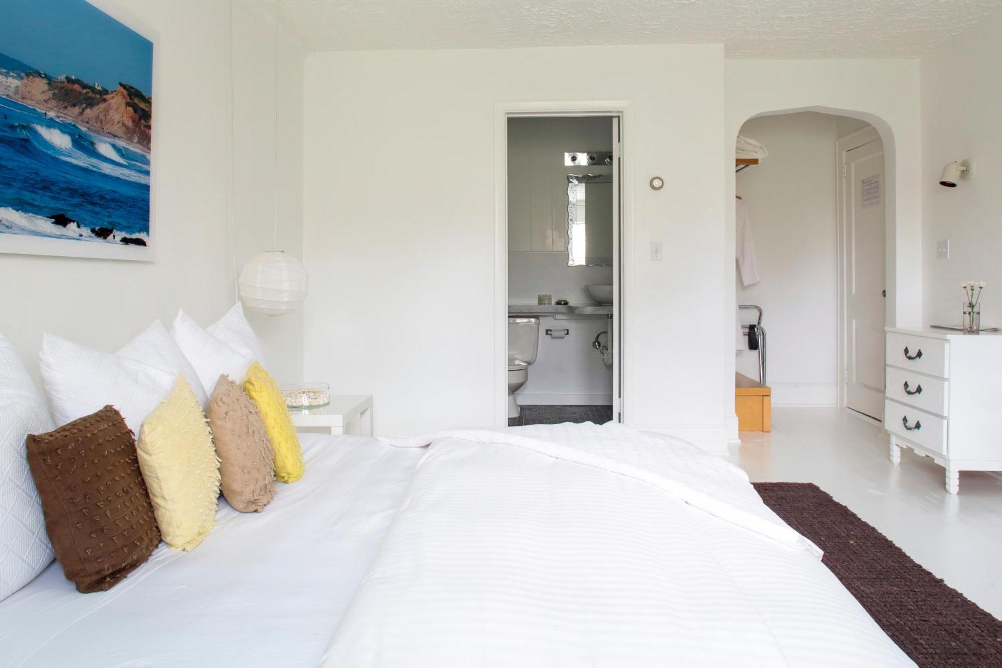 King Room,1544602291:JPEG