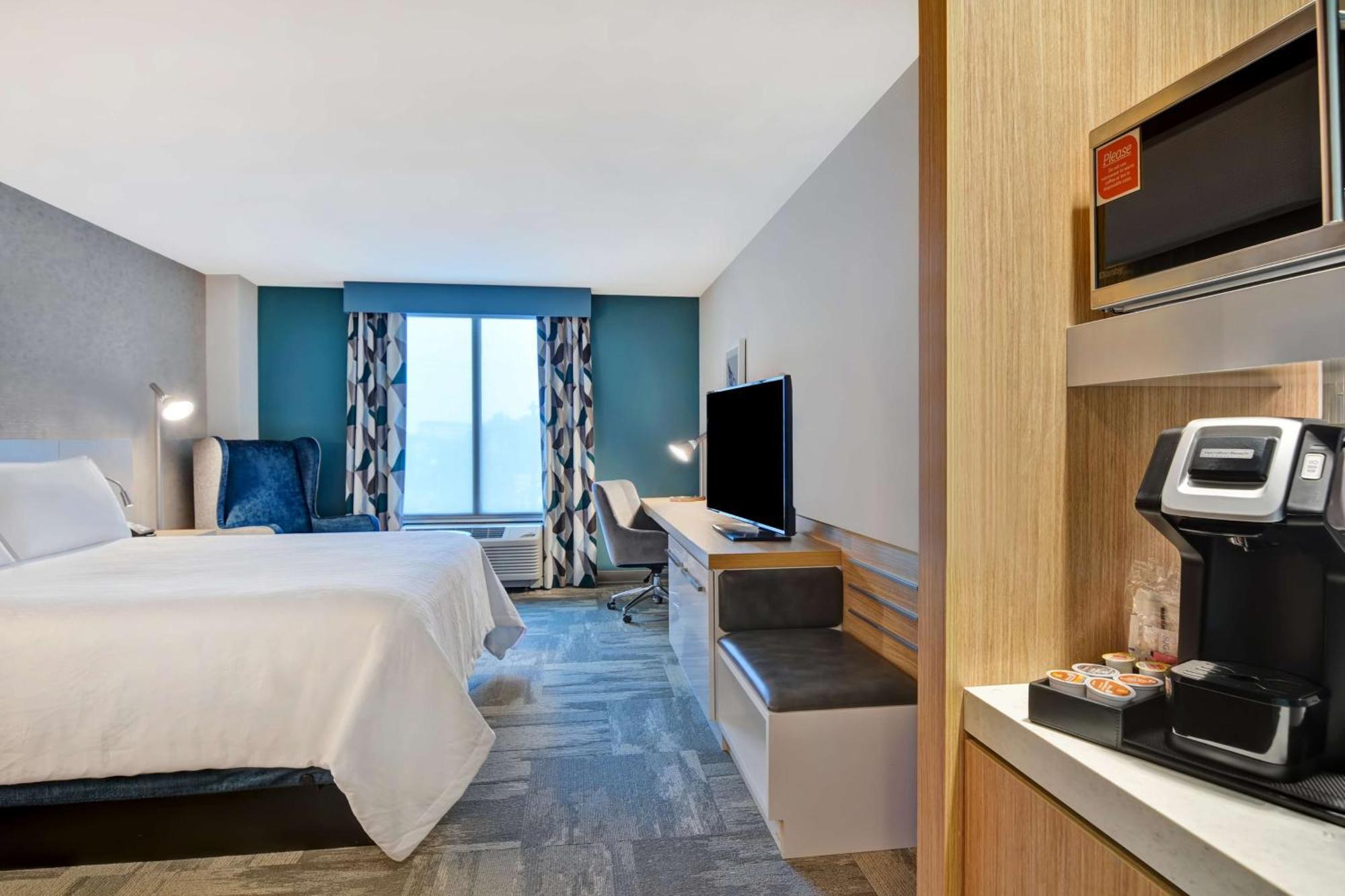 King Room,1548814450:JPEG