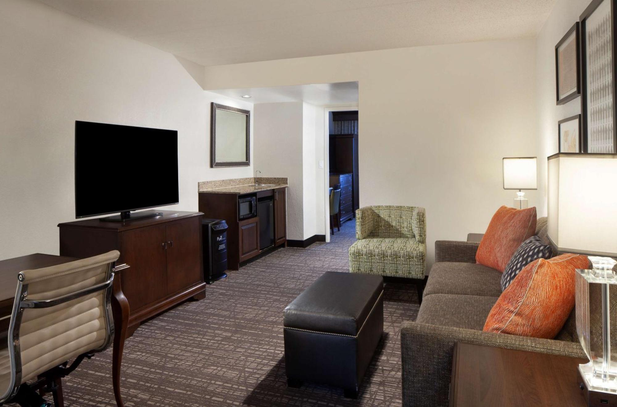Premium King Suite