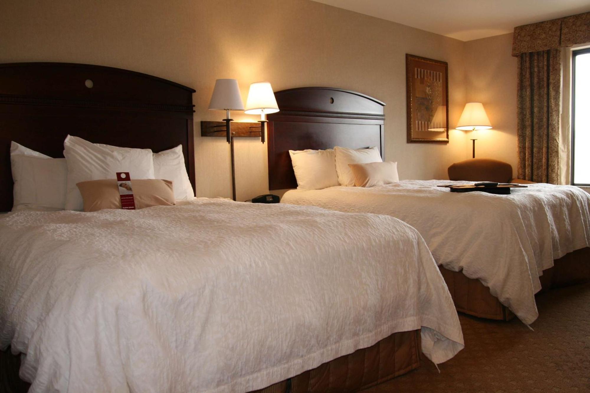 Room Two Queen Beds Non-Smoking