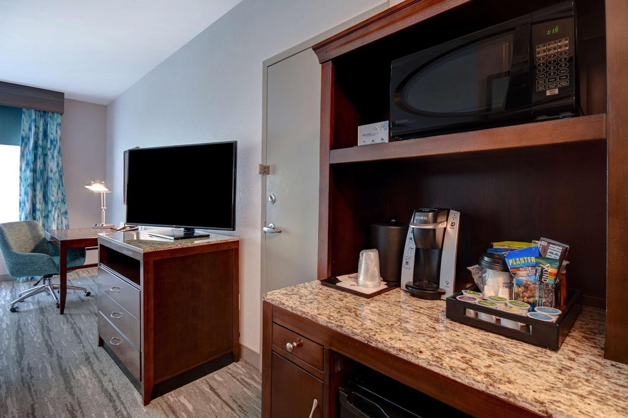 King Room,1551376384:JPEG