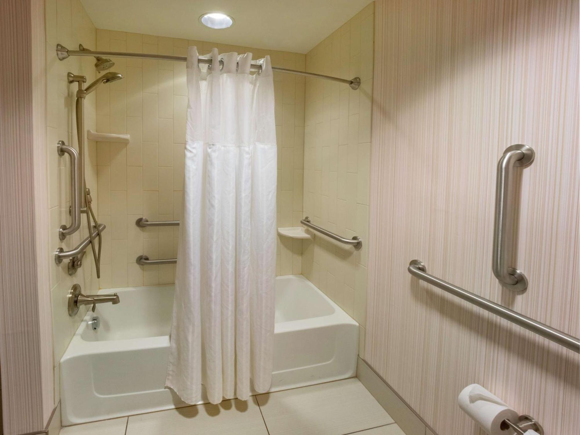 Queen Room with Two Queen Beds - Disability Access City View