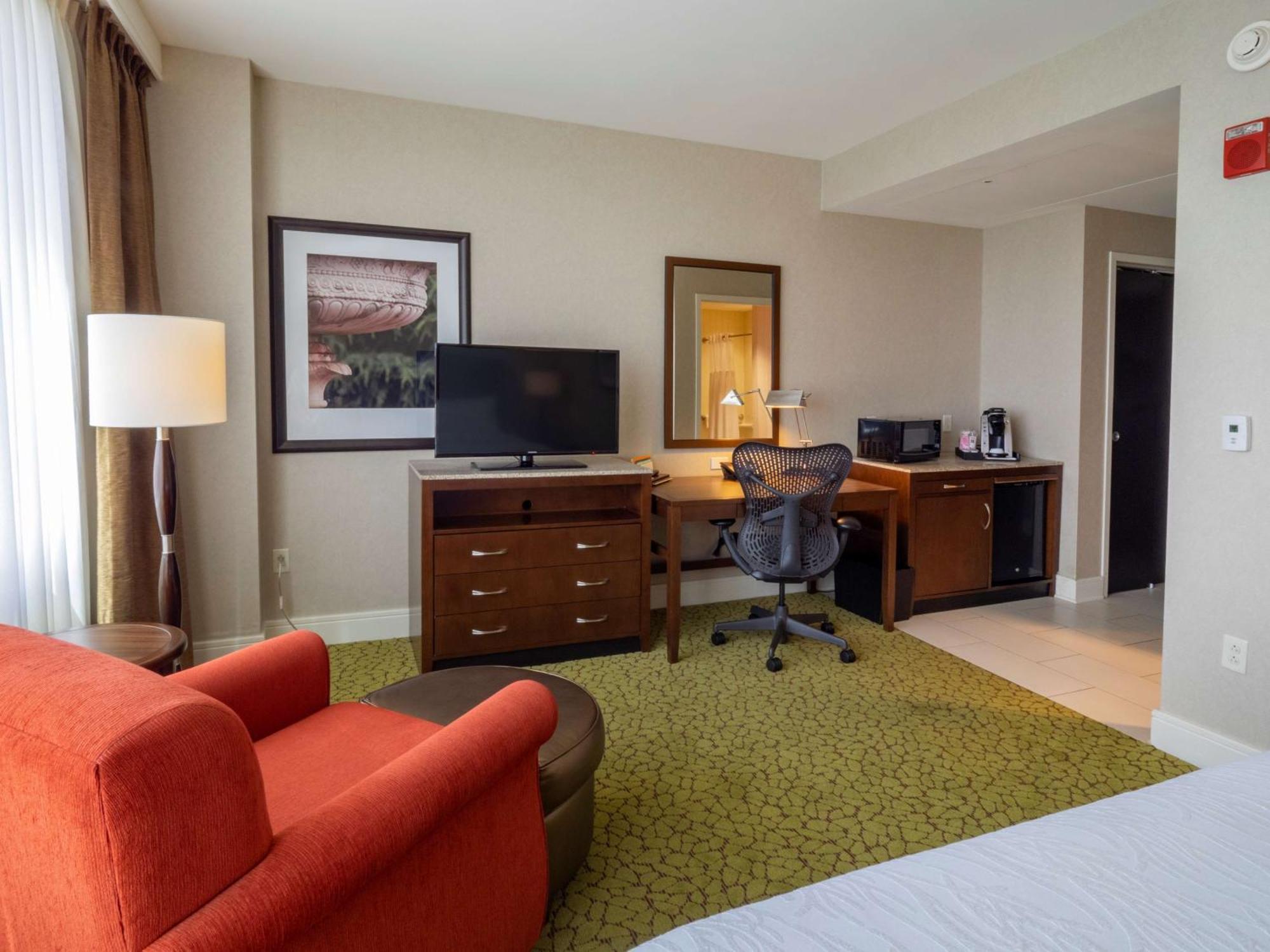 King Room,1551410485:JPEG