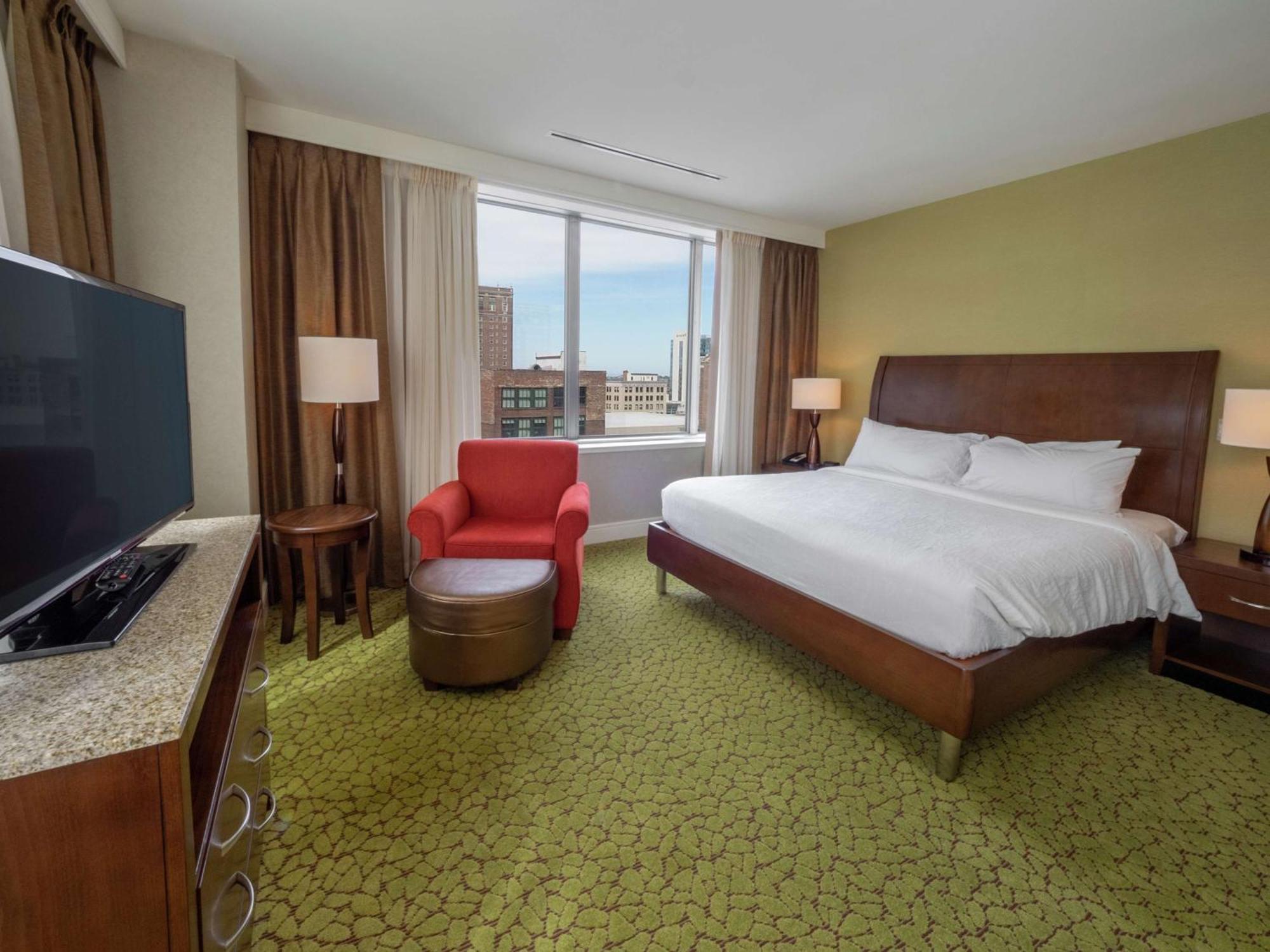 Deluxe Junior Suite,1551410533:JPEG