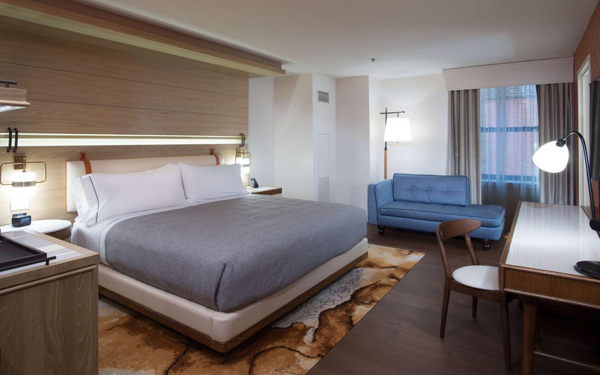 Premium King Room,1551693844:JPEG