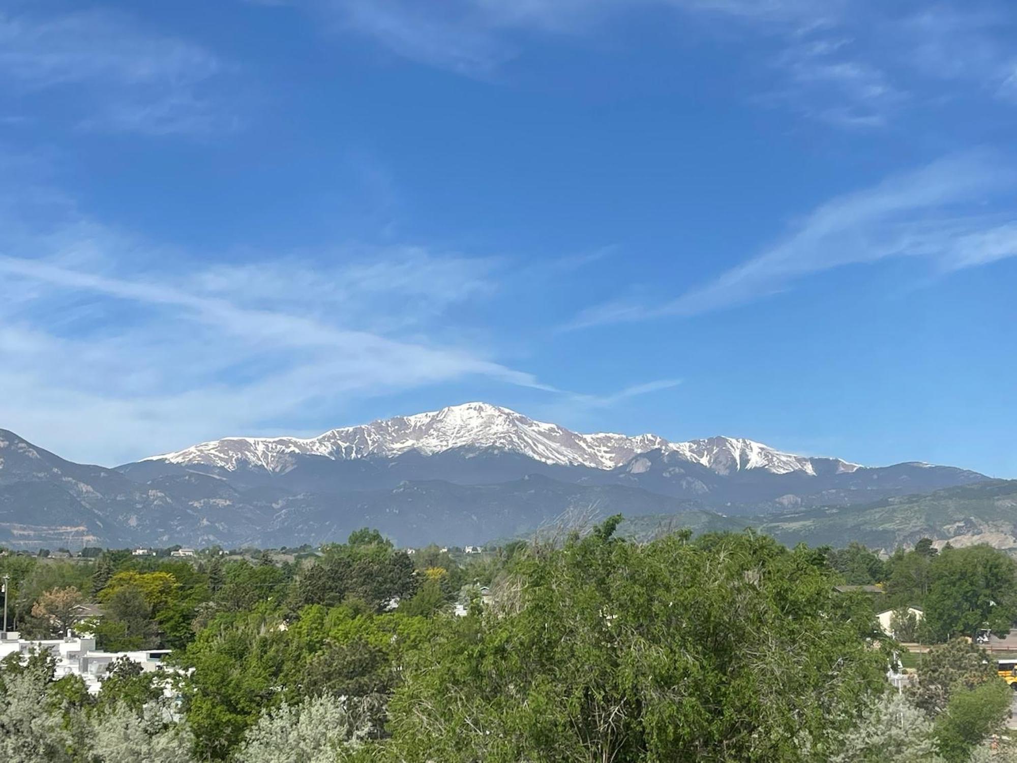 Double Room with Two Double Beds and Mountain View