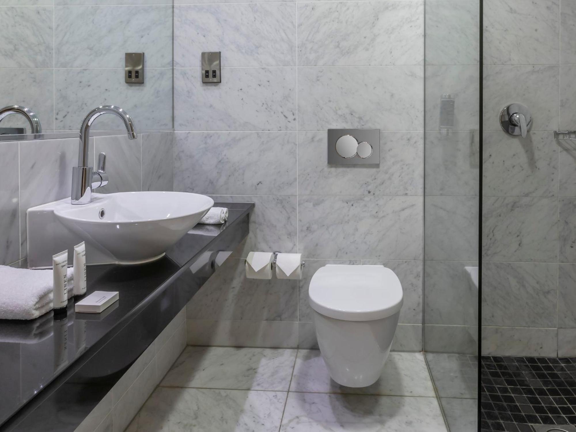 Triple Room,1616418024:JPEG