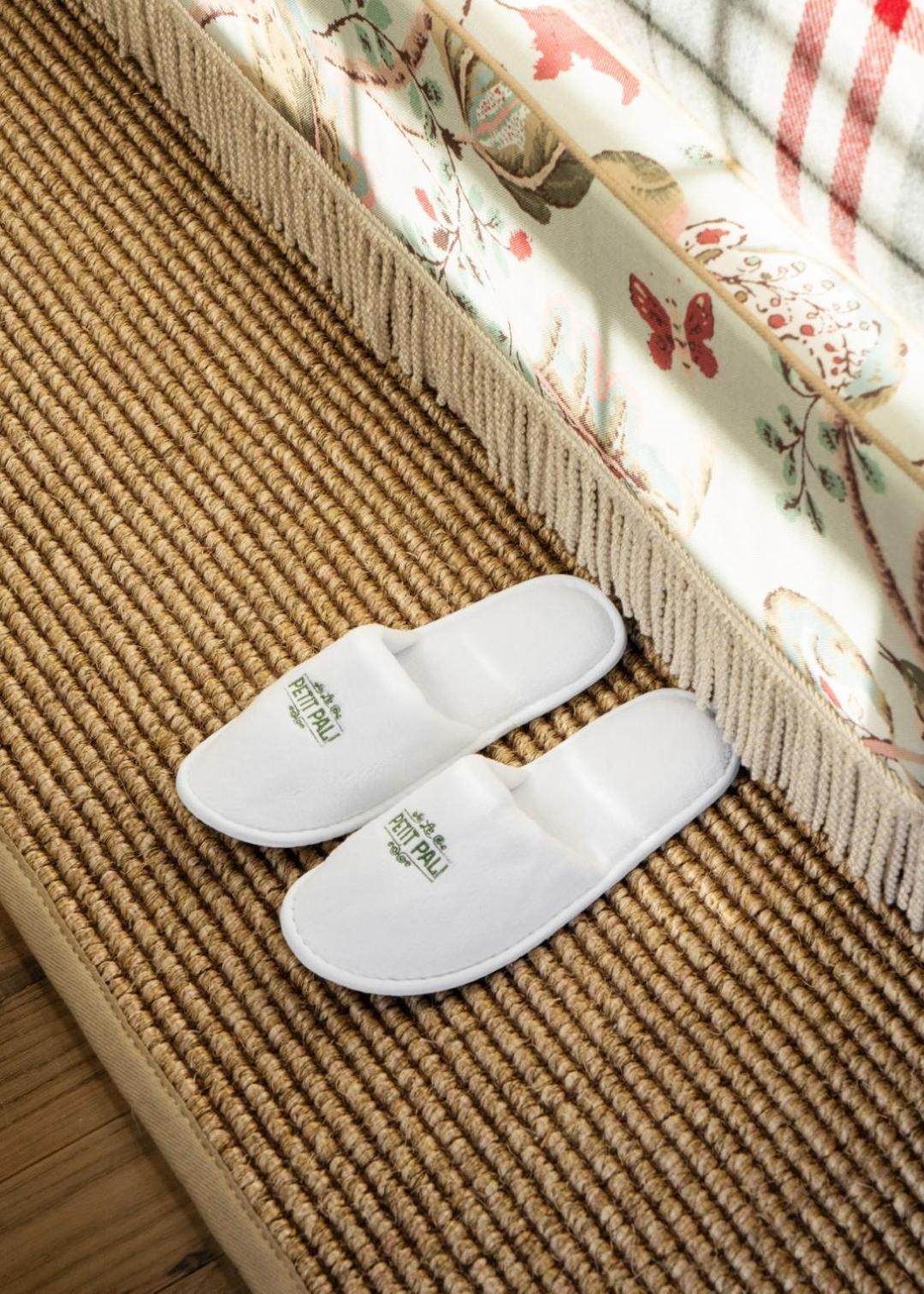 King Room,1626380136:JPEG