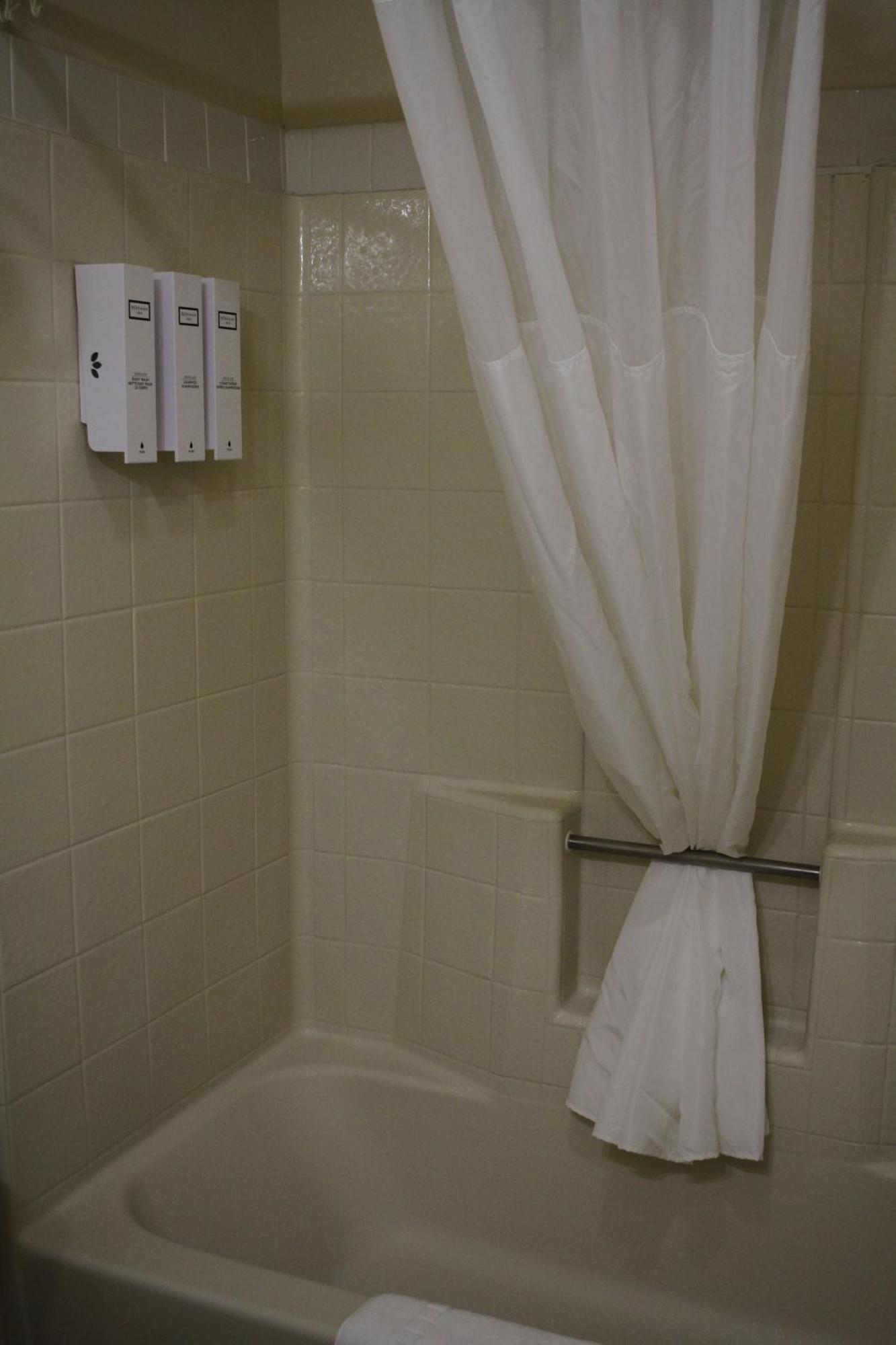 Economy Room,1630881676:JPEG