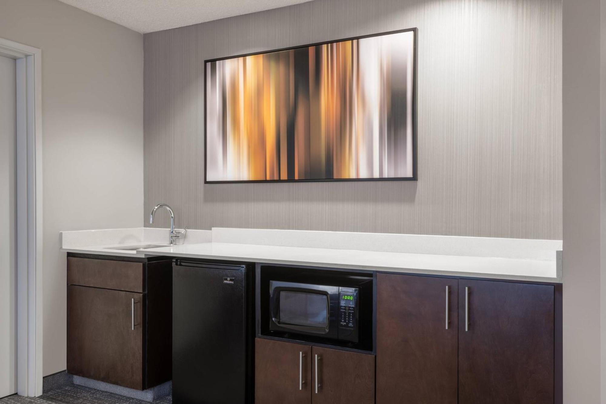 One-Bedroom King Suite with Balcony and Sofa Bed