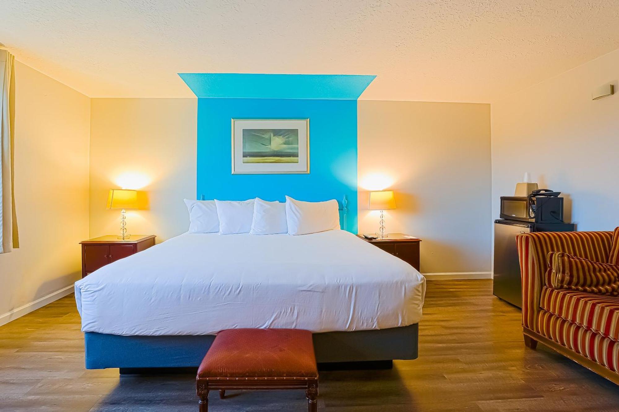 King Room,1658098498:JPEG