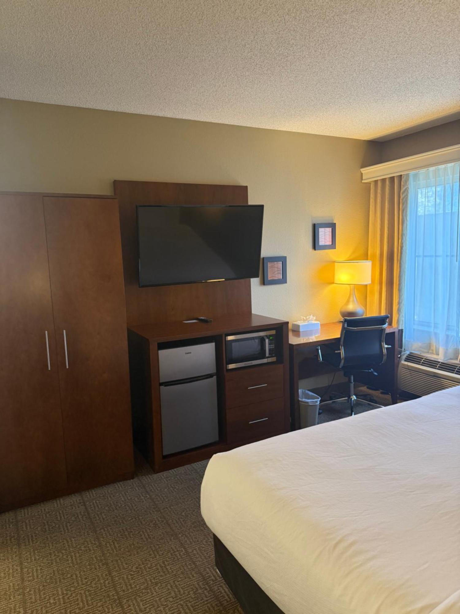 King Room - Disability Access/Non Smoking