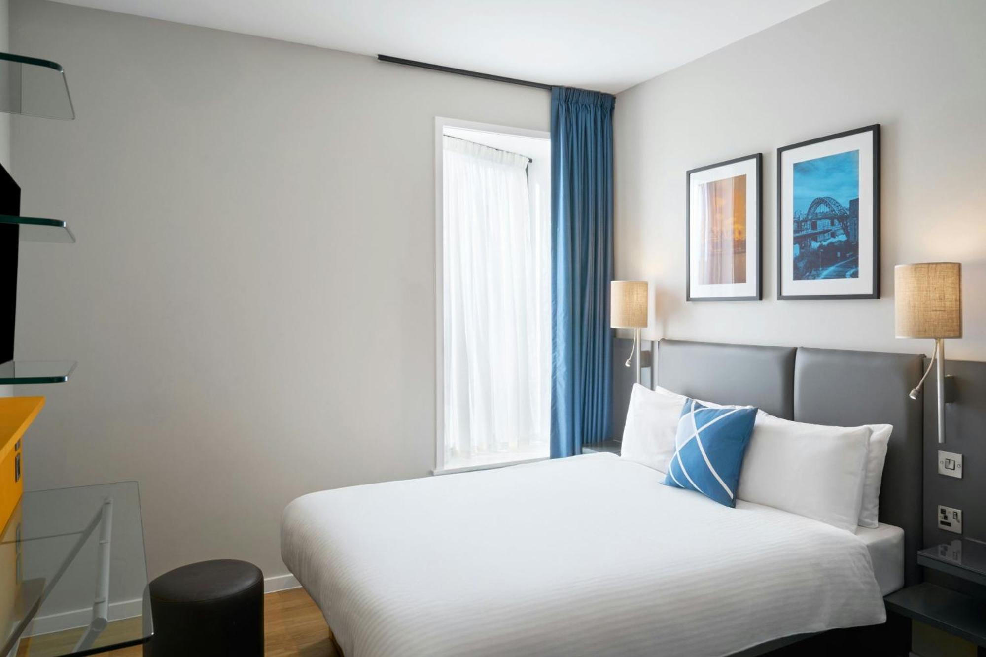 Efficient Double Room,1666033803:JPEG