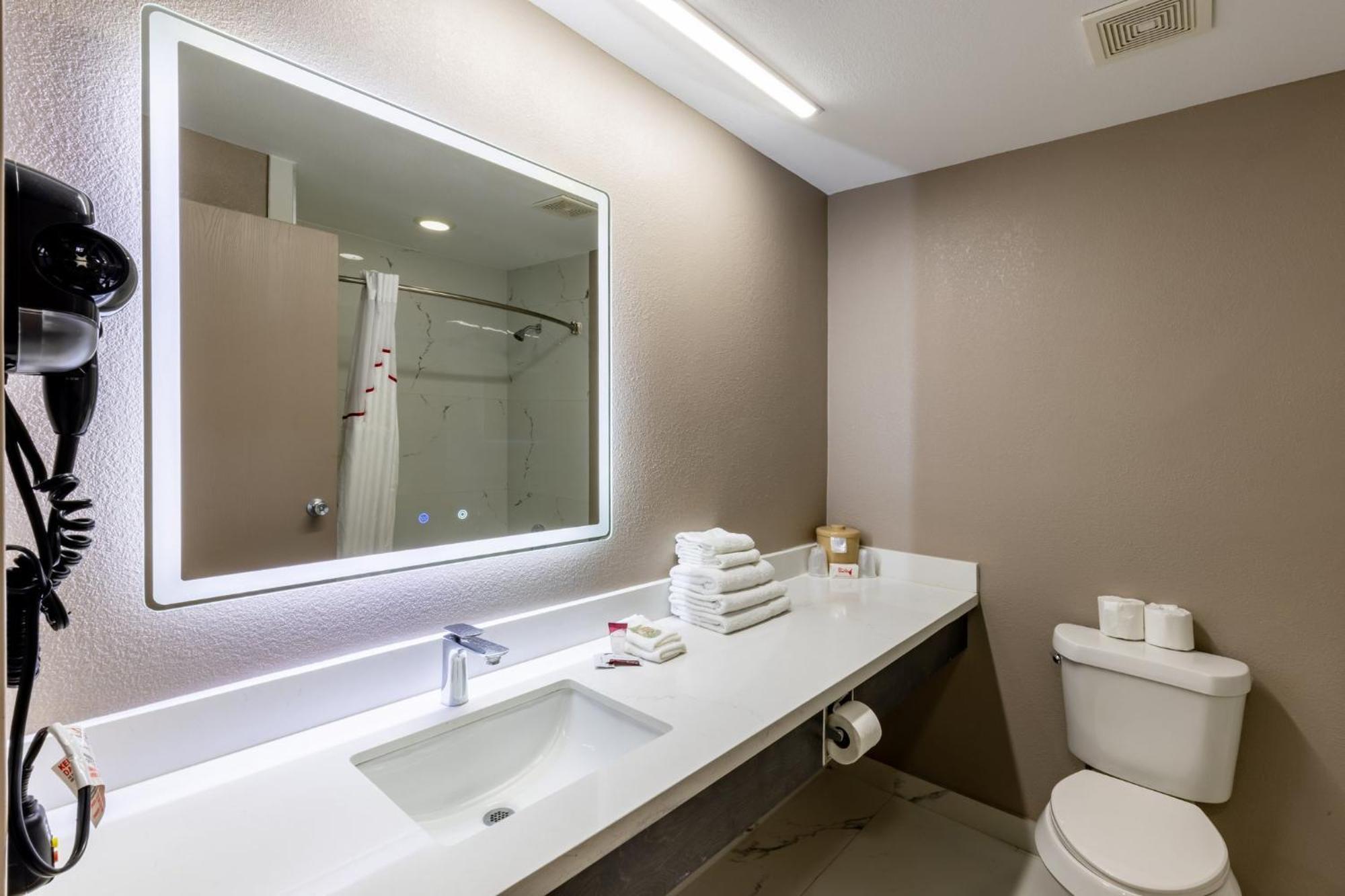 Deluxe Room Two Queen Beds Disability Access Roll Shower Non-Smoking,1666654861:JPEG