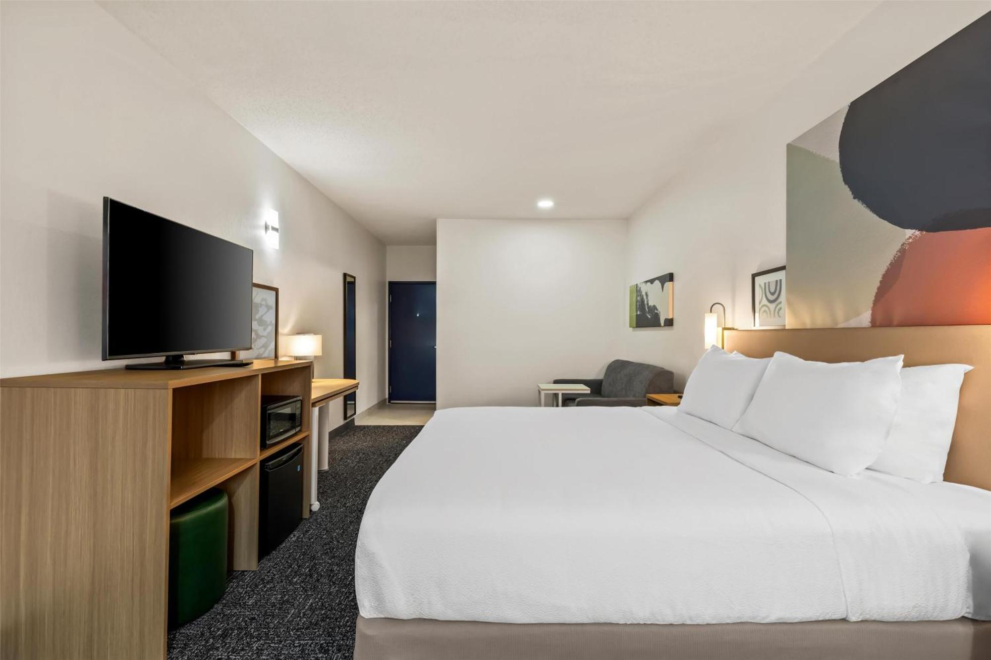 King Room with Sofa Bed - Non-Smoking,1673658822:JPEG