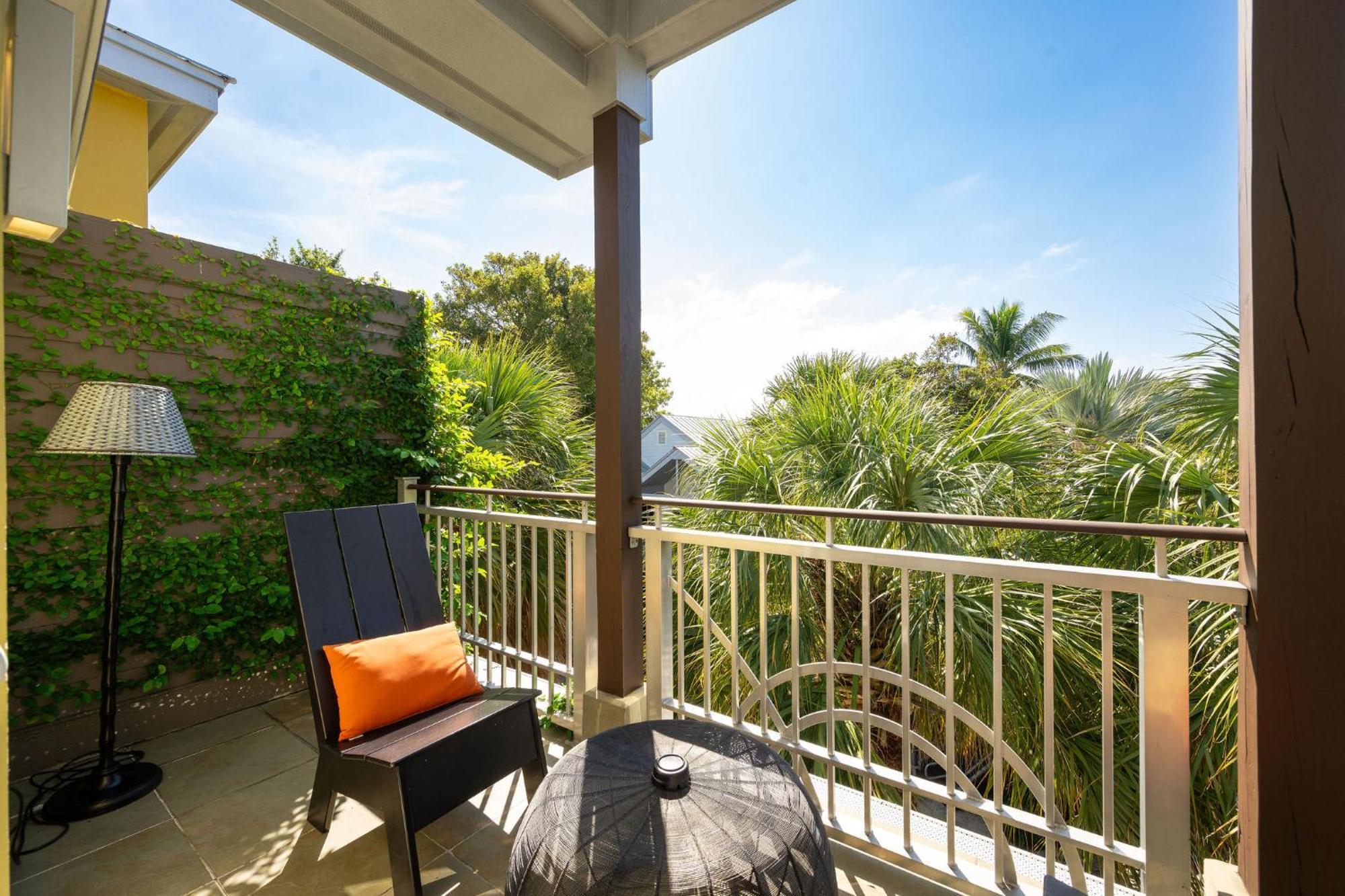 Deluxe Room with 2 queen beds,1679578136:JPEG